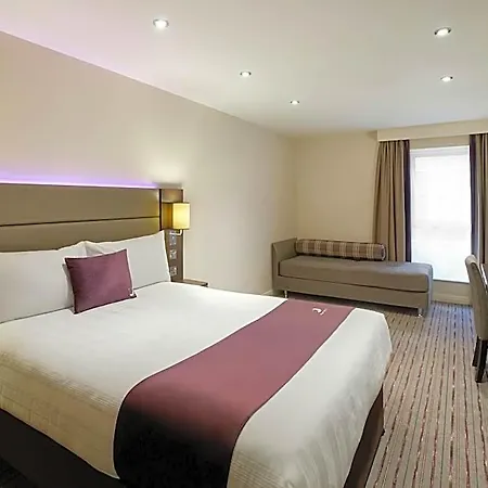 Premier Inn London City-2
